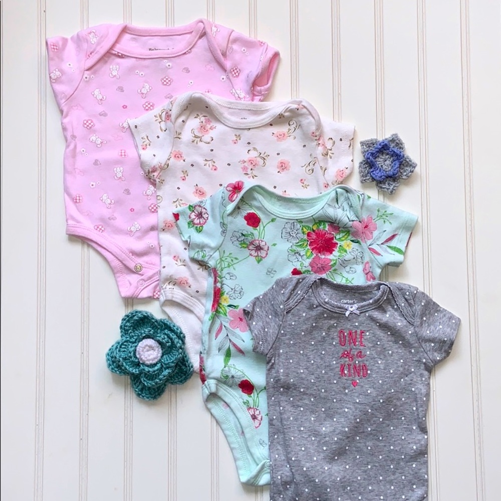 Carter’s Little Me First Impressions Short Sleeve Onesie 3M